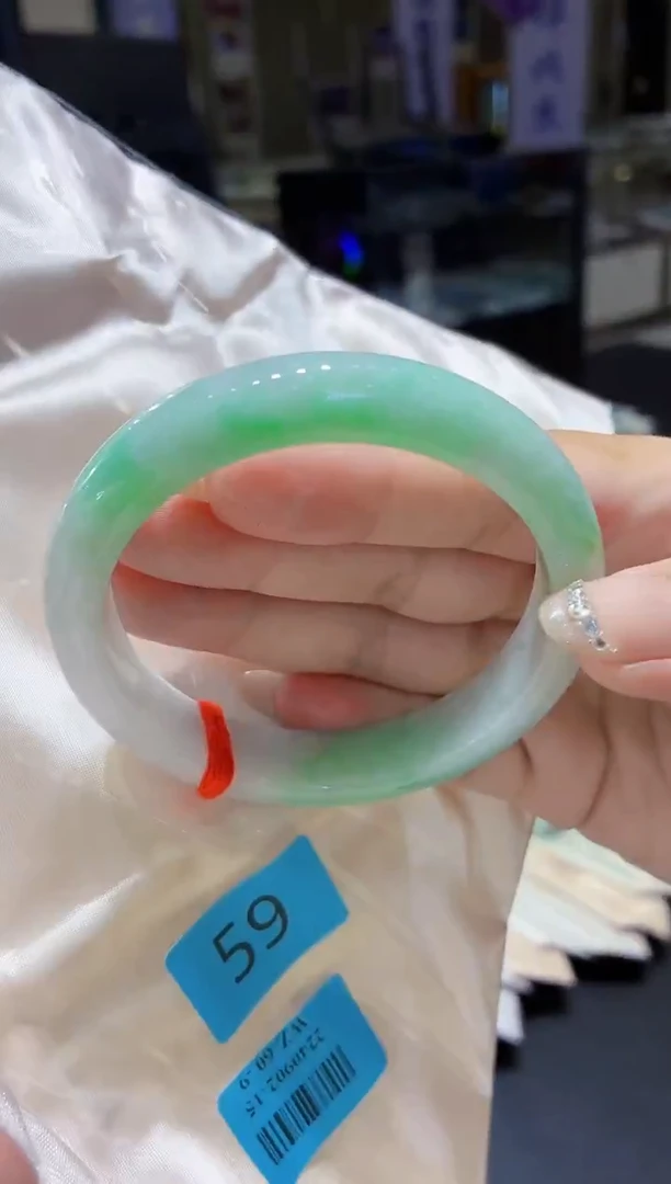 未镶嵌手镯翡翠翡翠手镯59