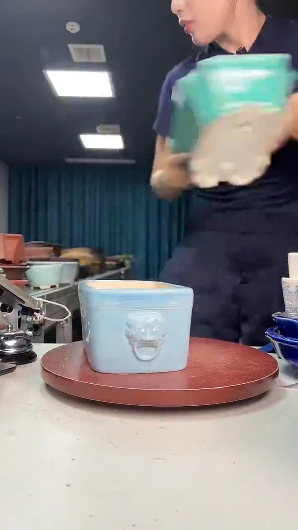 紫砂花盆浅草紫砂花盆