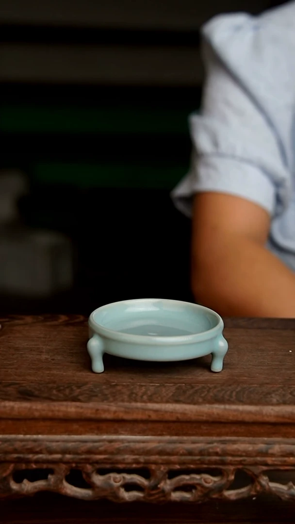 杯天青小号三足 笔洗微微不完美