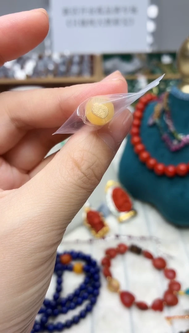 蜜蜡银S925镶嵌耳饰246BJ1212产品一个（多样性）