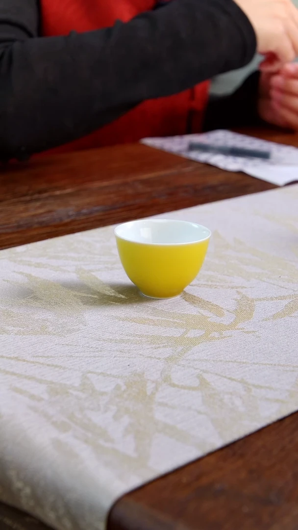 【闪购商品】拾玉鹅黄安定杯...........