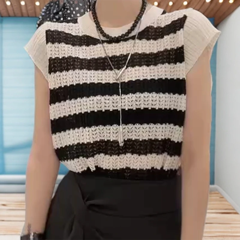 夏季新款无袖INS风背心直筒型通勤圆领小香风气质宽松版C52