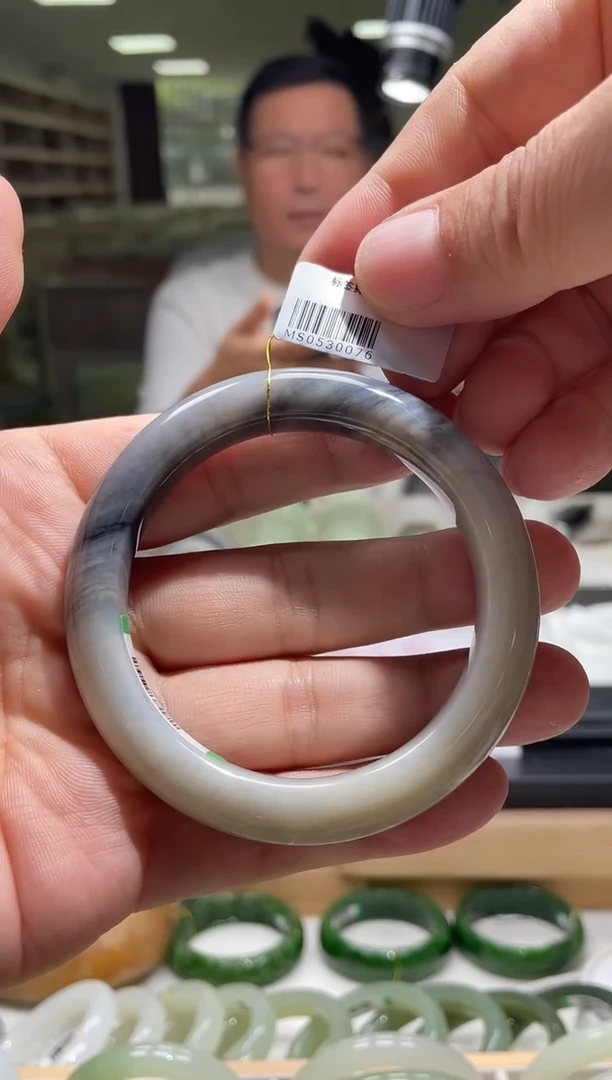 未镶嵌手镯和田玉58-59圈口 0076