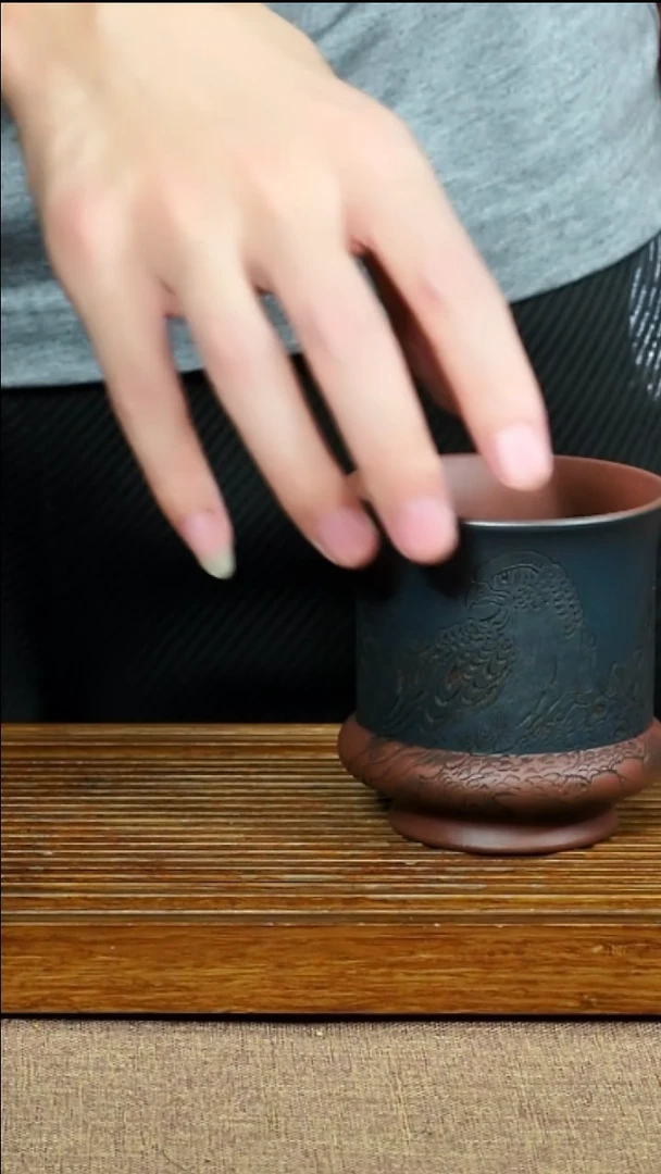 茶杯紫砂交****行南柯记全手刻鹰杯