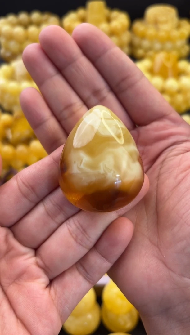 蜜蜡颈饰未镶嵌橘底金白溶洞妖花水滴