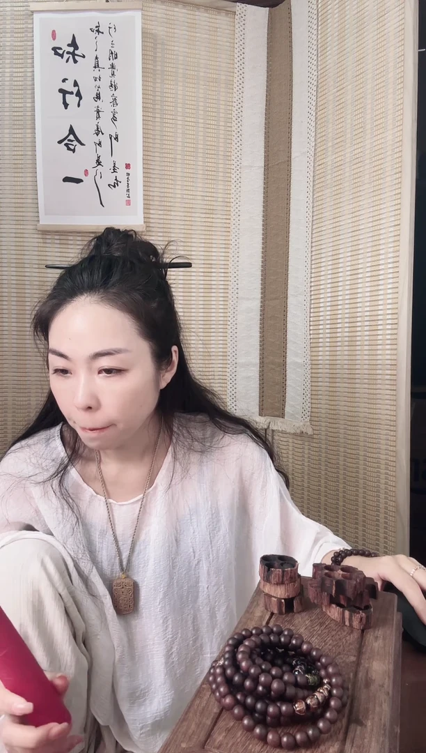 泥塑玫瑰安神线香筒装