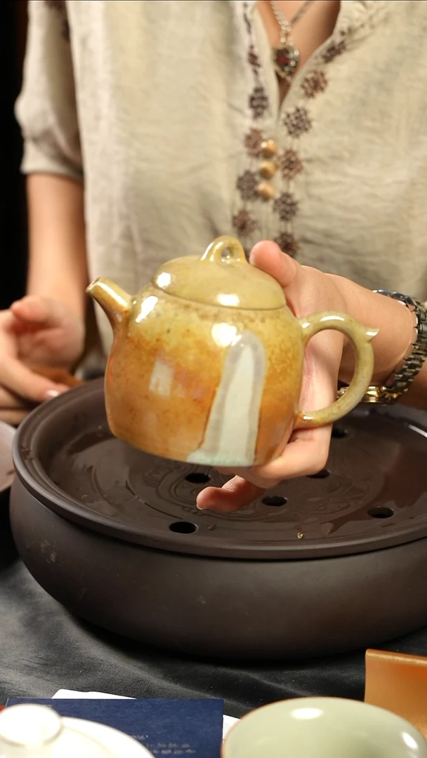 【1417】柴烧秦权杯LG0140（金蟾系列-肖春魁）
