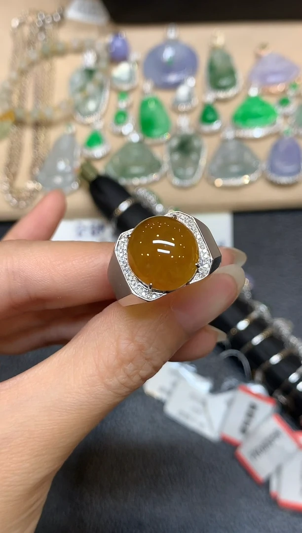 18K金镶嵌戒指翡翠1【24小时鉴赏期】