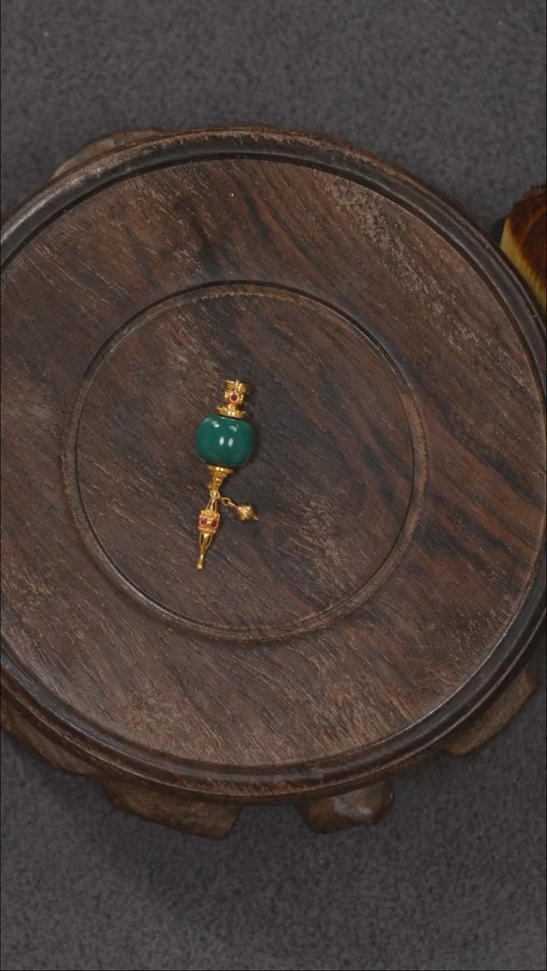 【闪购商品】绿松石挂饰18K金镶嵌1