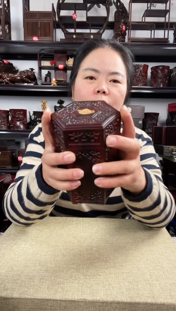 木634老李红木工艺品