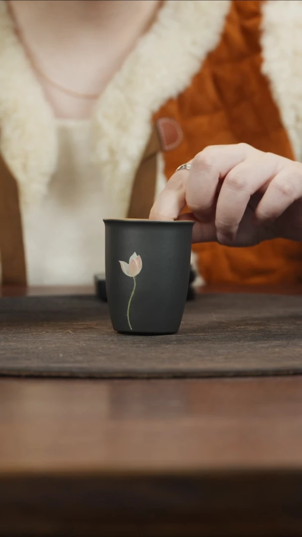【闪购商品】紫砂茶叶罐天青泥泥绘荷花闻香杯