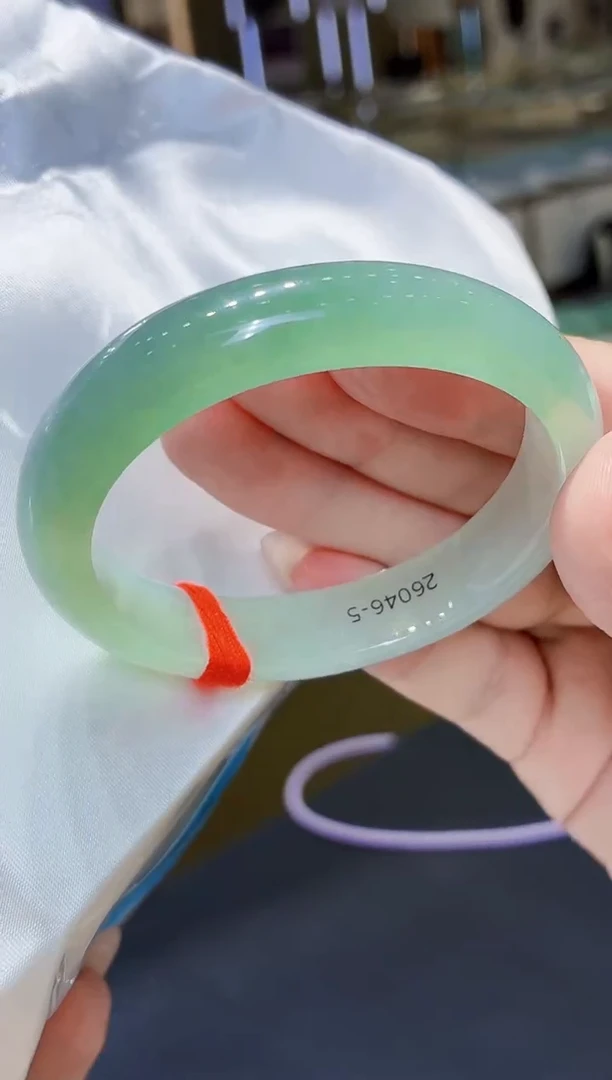 未镶嵌手镯翡翠翡翠手镯52-53