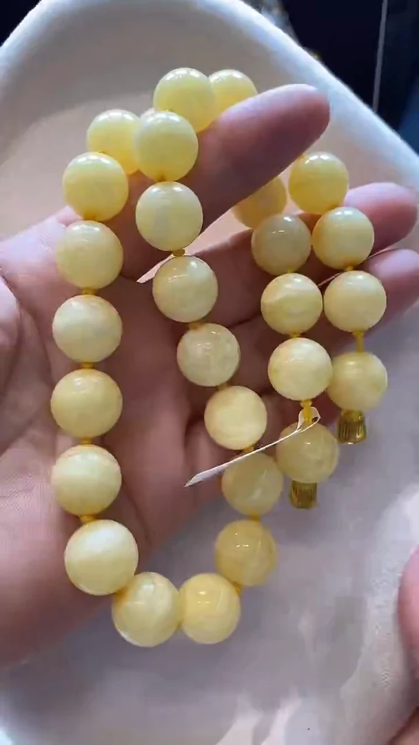 琥珀颈饰未镶嵌项链