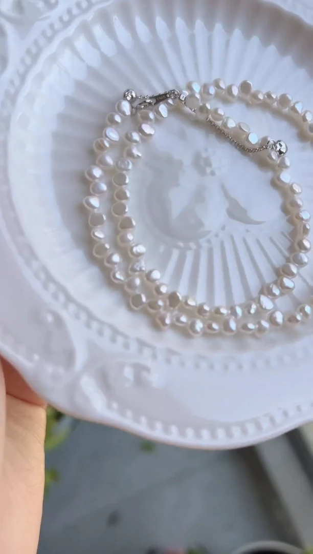 淡水珍珠银S925镶嵌颈饰无核油亮花瓣项链