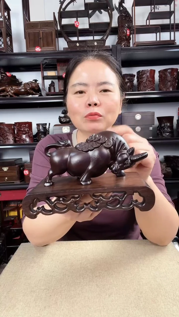 木1219+小牛老李红木工艺品