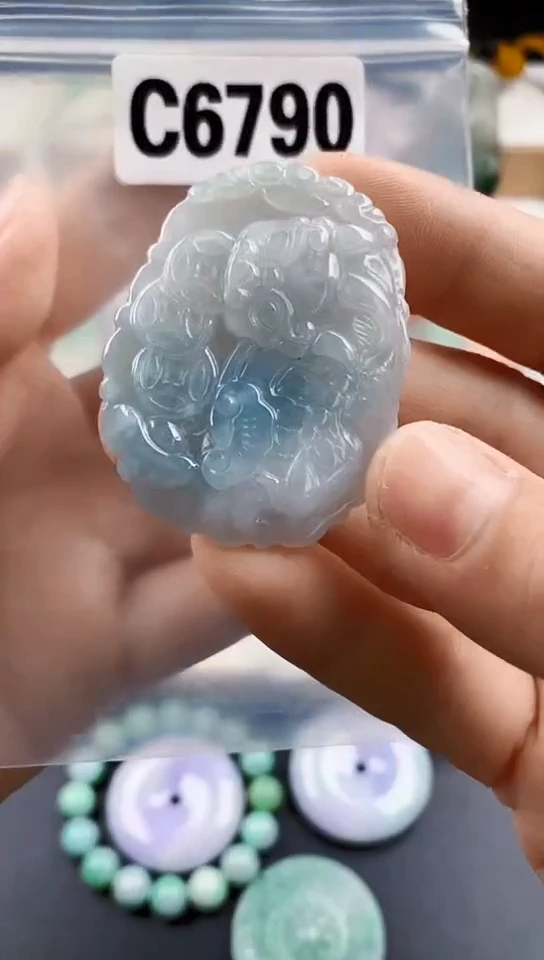 颈饰未镶嵌翡翠天然翡翠吊坠挂件