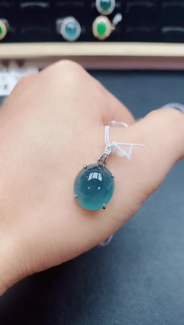 翡翠银S925镶嵌吊坠(赠链)21321321