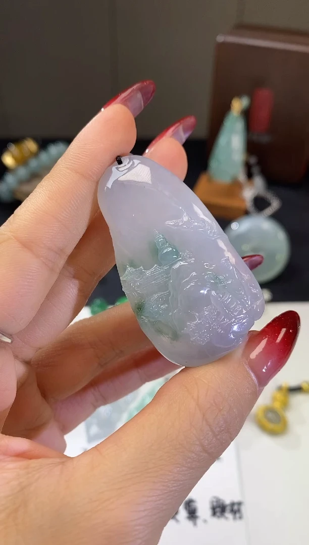 【闪购商品】翡翠吊坠(不含链)未镶嵌山水