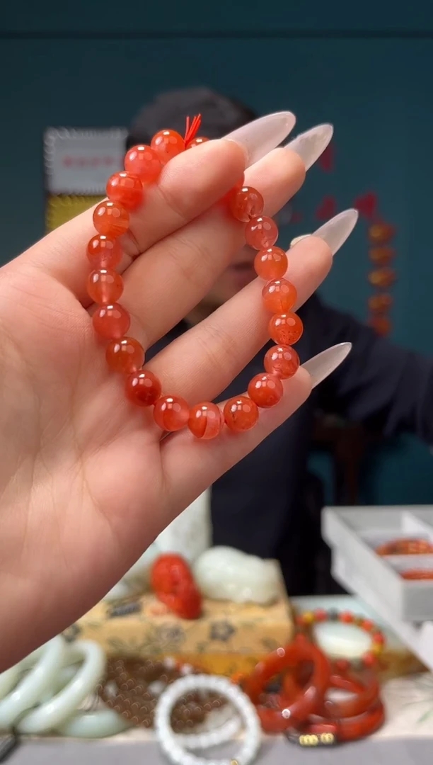 【闪购商品】南红玛瑙颈饰未镶嵌手串