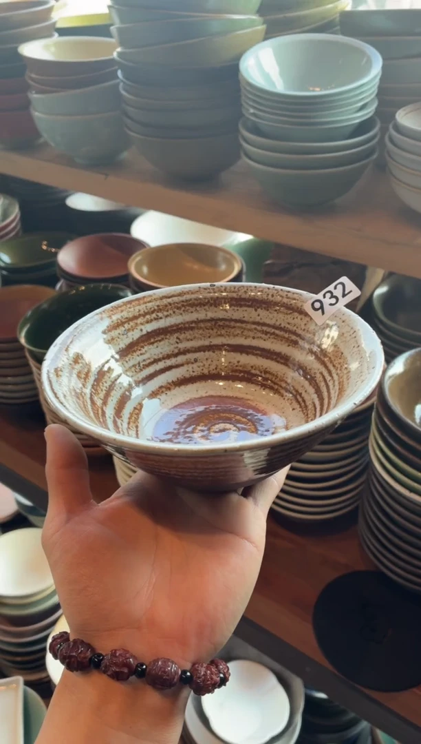 瓷片拿**糖932  白麻点马蹄碗1个