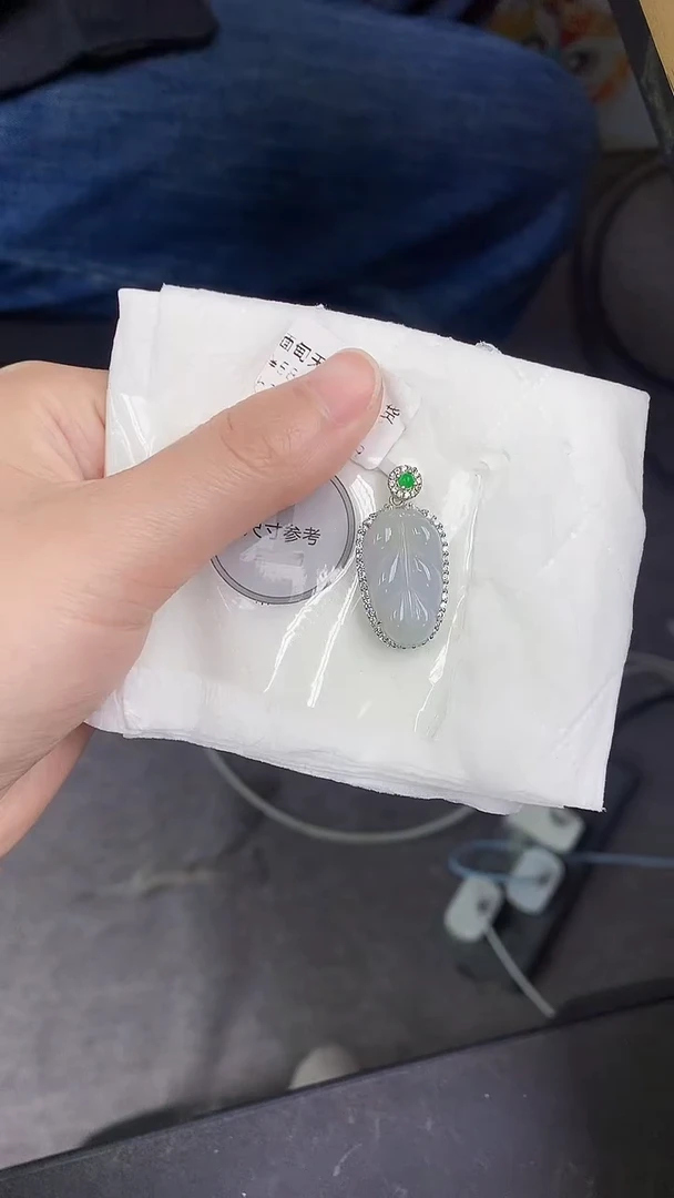 颈饰银S925镶嵌翡翠天然缅甸A货百元以上9元证书费自理