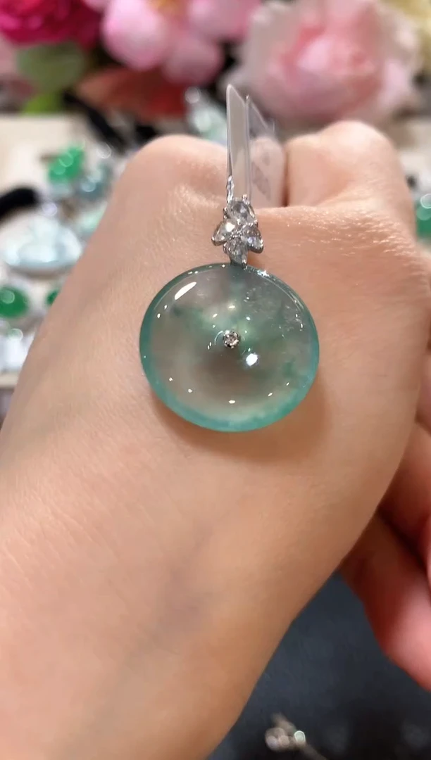 吊坠(不含链)18K金镶嵌翡翠m46