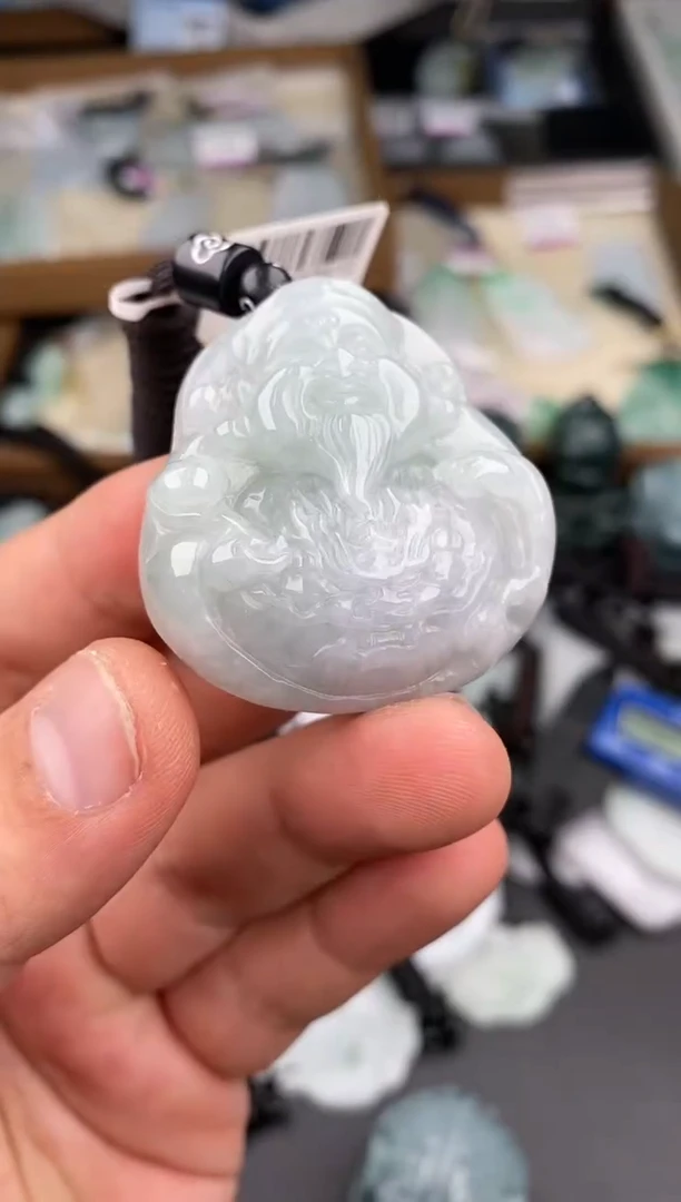 【闪购商品】翡翠颈饰未镶嵌  天然翡翠，一物一图