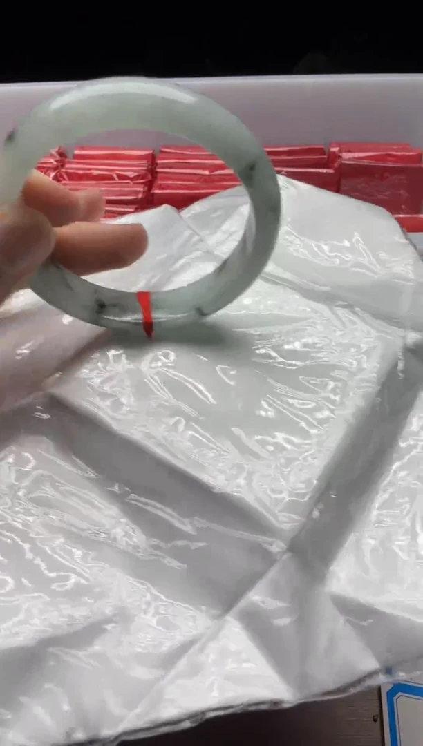 未镶嵌手镯翡翠A28