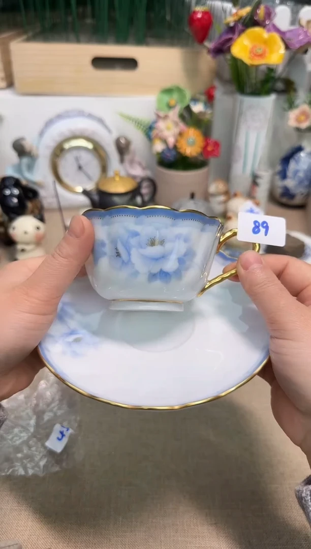 瓷片辰辰家的瓷器真好看