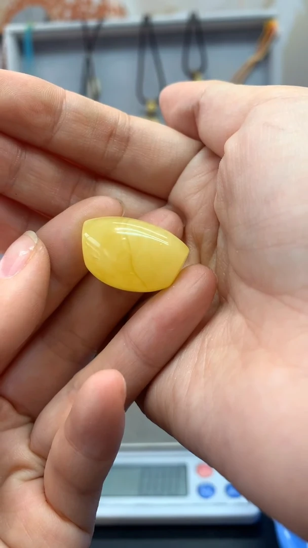 【闪购商品】琥珀珠宝奇石未镶嵌1157