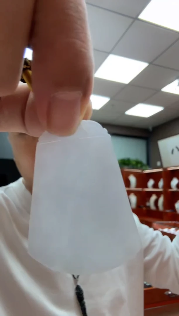 未镶嵌挂件翡翠A货翡翠多样性一件平安无事牌
