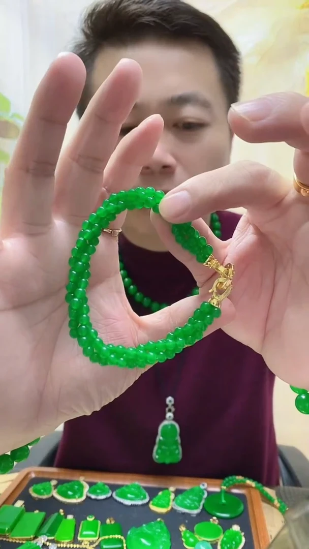 14K金镶嵌手链翡翠翡翠手链