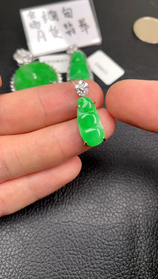 【闪购商品】翡翠吊坠(不含链)银S925镶嵌dz