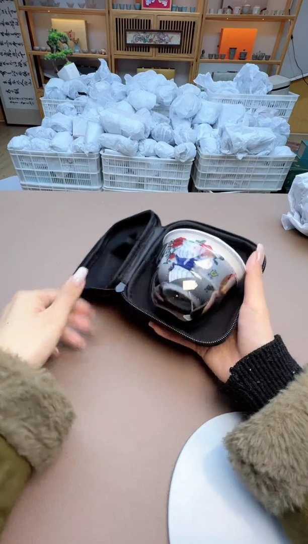 【闪购商品】摆件瓷制品S1111111111111