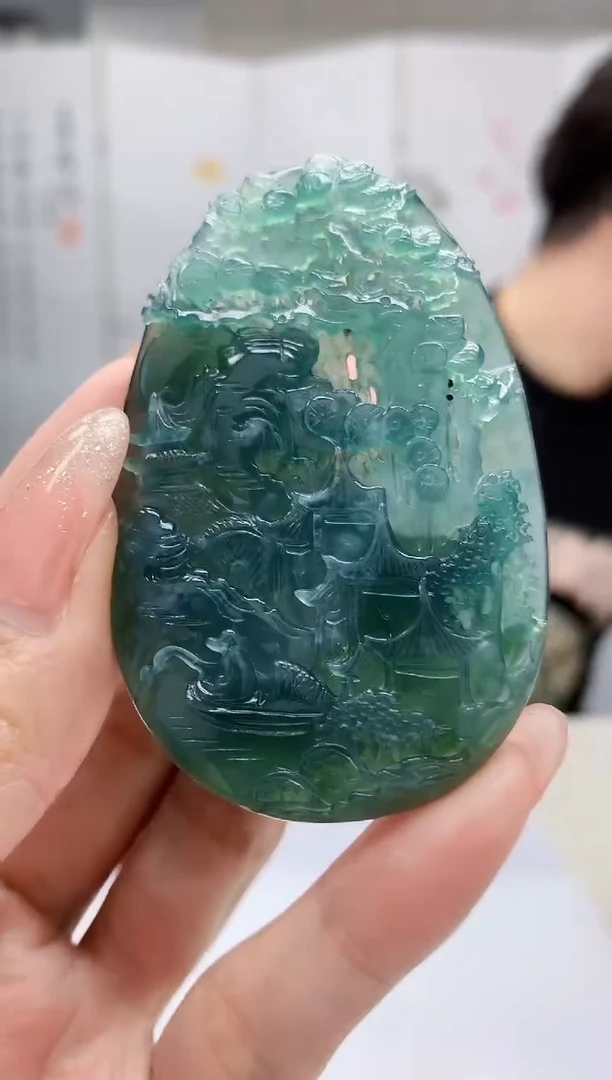 【闪购商品】定制翡翠未镶嵌4688MM-毛货挂件155