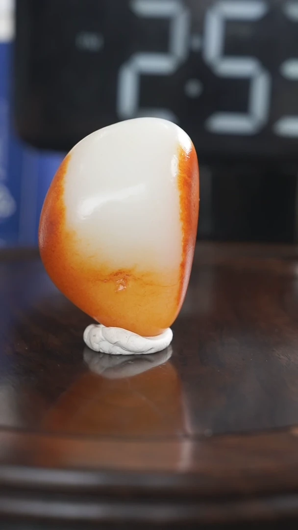 颈饰未镶嵌和田玉月*和田玉原石