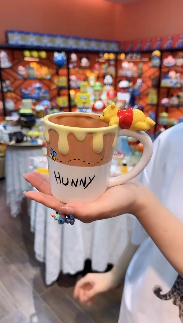 瓷片@@维尼熊蜂蜜陶瓷马克杯