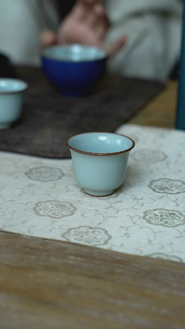 【闪购商品】/A02汝釉素面小杯-特