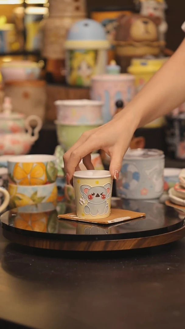 景德镇釉下彩绘设计师款式陶瓷