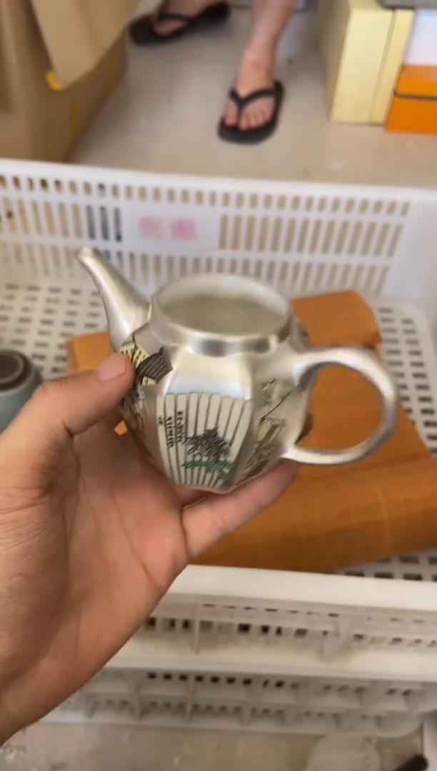 杯无运费险有瑕疵的摄影的产品有使用过的痕迹有点脏介意勿拍