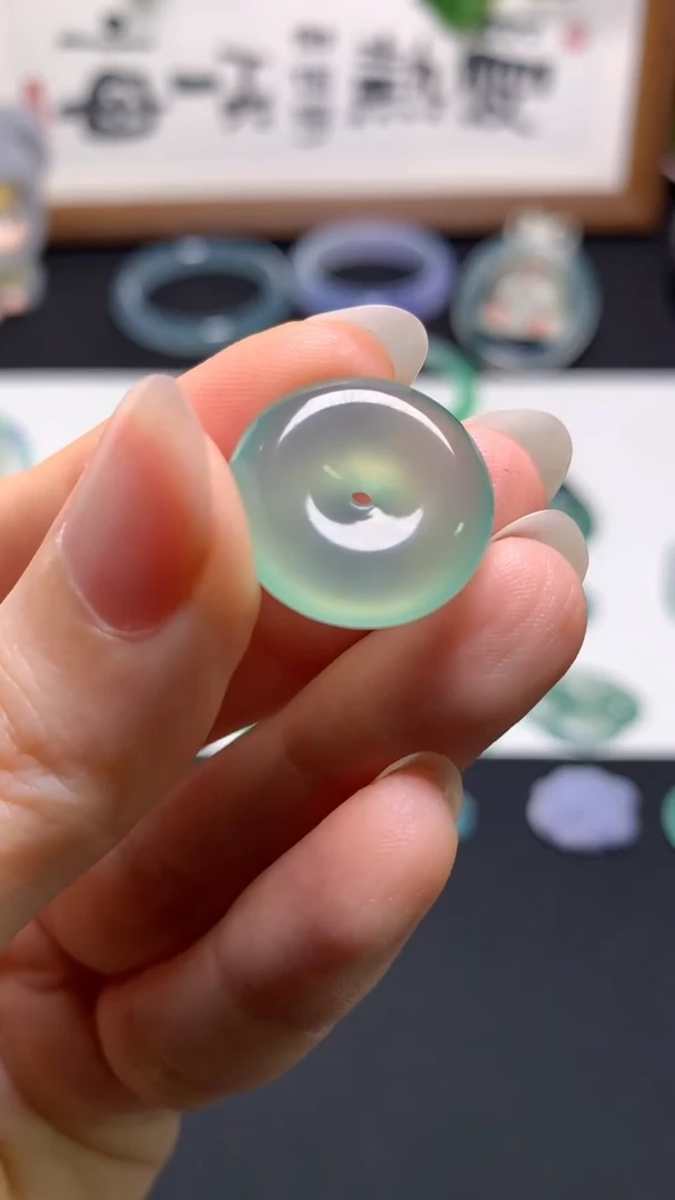 未镶嵌定制翡翠18.8*5.5