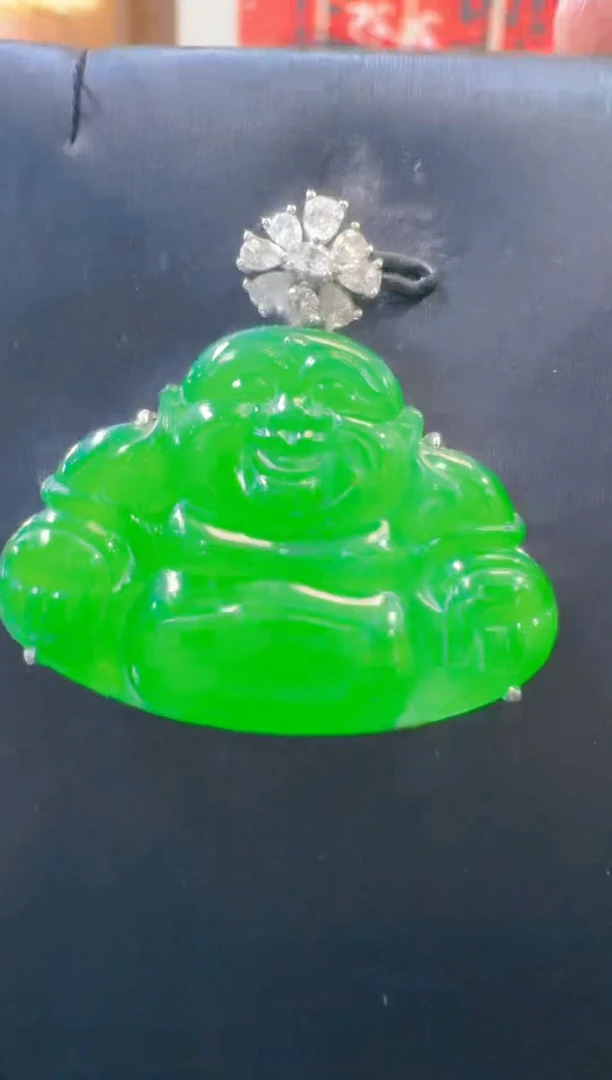 吊坠(赠链)18K金镶嵌翡翠天然A货翡翠
