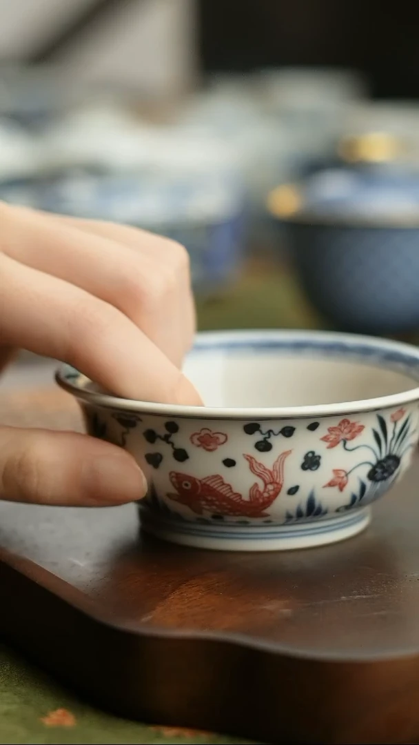 景德镇正绎堂青花釉里红炉士杯