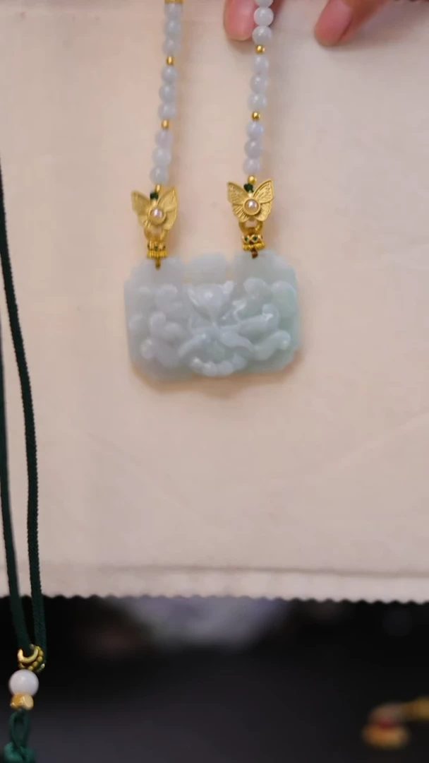 【闪购商品】翡翠颈饰未镶嵌24小时内发货质保A货