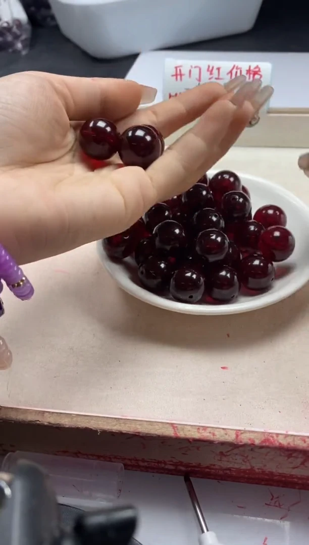 【闪购商品】蜜蜡颈饰未镶嵌w2089血*珀蜜蜡18mm*1颗