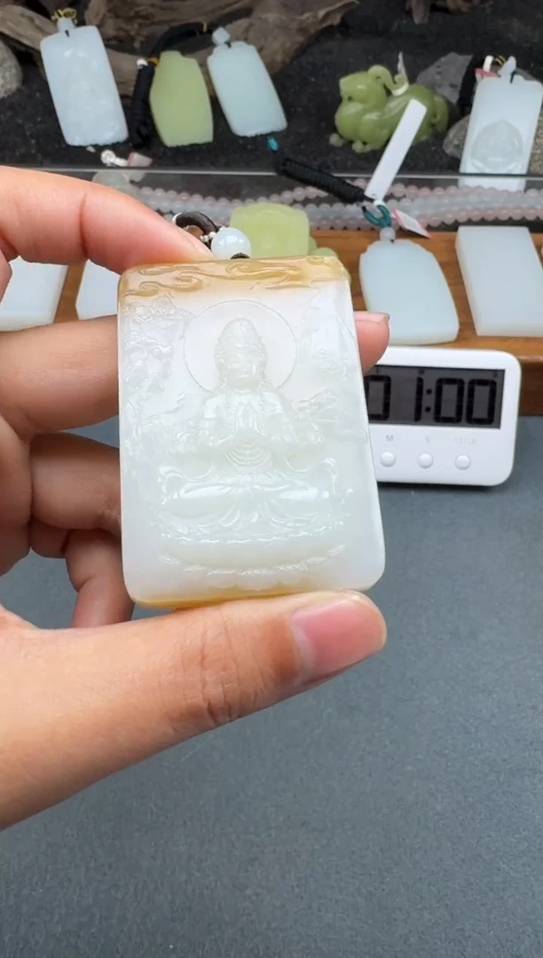 颈饰未镶嵌和田玉1