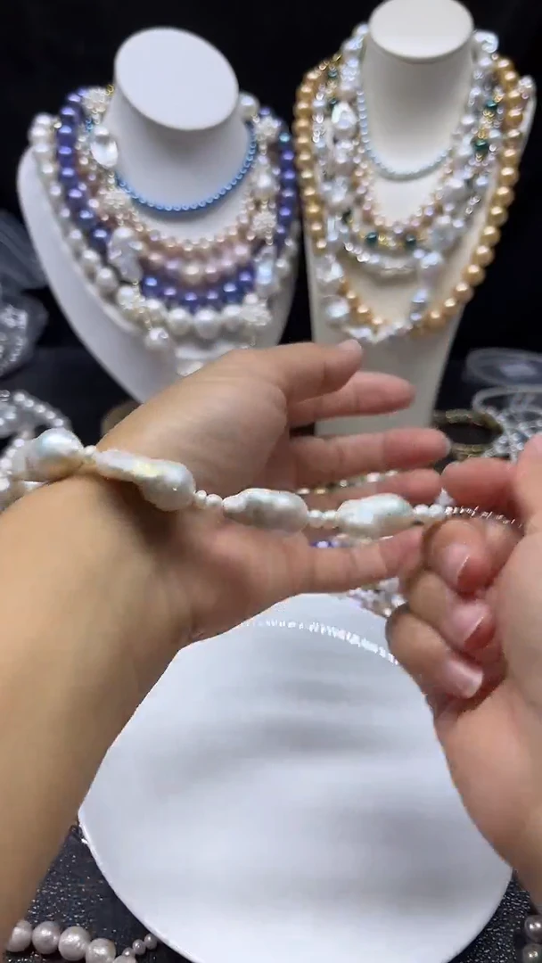 颈饰未镶嵌淡水珍珠多人手链