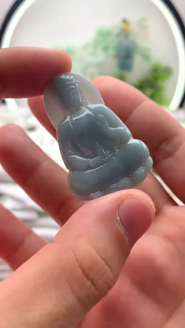 翡翠未镶嵌颈饰挂件