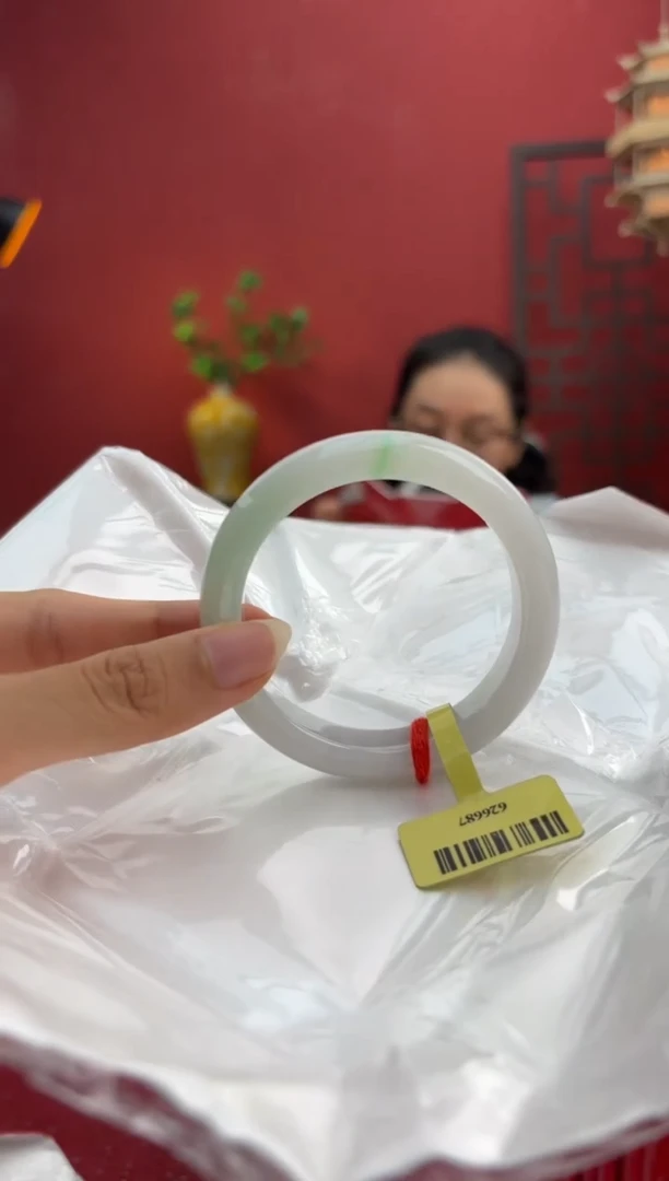 未镶嵌手镯翡翠翡翠手镯4