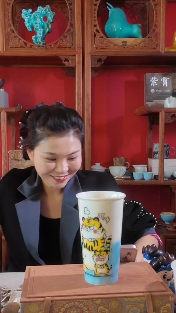 武当窑手绘无把大号水杯  一件（多样性随机发货）